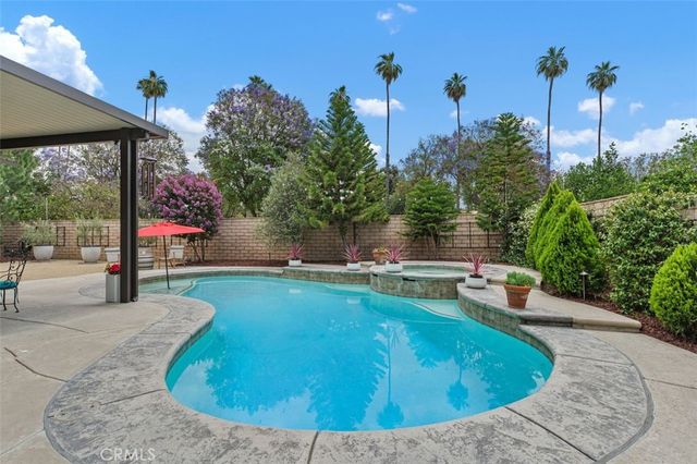 7038 Harvest Lane, Riverside, CA 92506