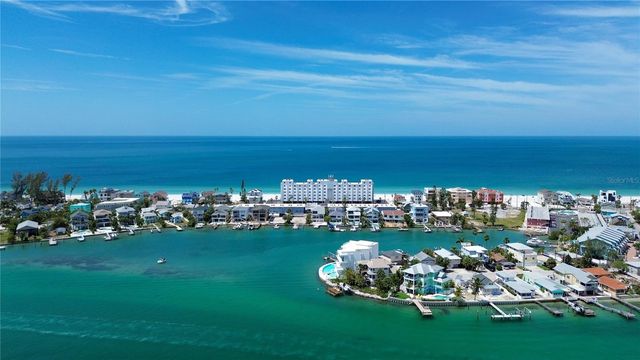 8470 W GULF BOULEVARD 210, Treasure Island, FL 33706