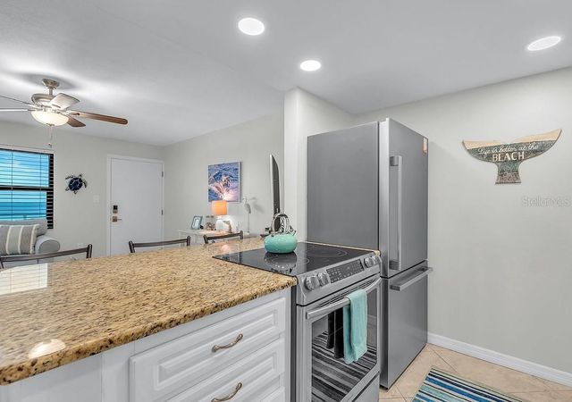 8470 W GULF BOULEVARD 210, Treasure Island, FL 33706