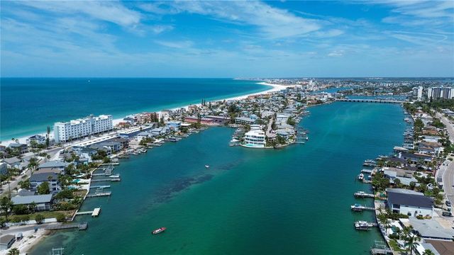 8470 W GULF BOULEVARD 210, Treasure Island, FL 33706
