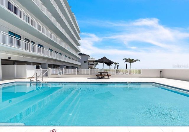8470 W GULF BOULEVARD 210, Treasure Island, FL 33706