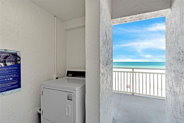 8470 W GULF BOULEVARD 210, Treasure Island, FL 33706