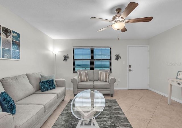 8470 W GULF BOULEVARD 210, Treasure Island, FL 33706