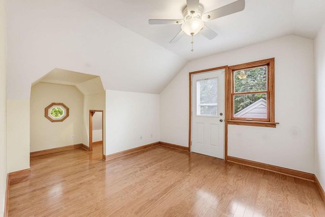 11911 N Wauwatosa ROAD, Mequon, WI 53097