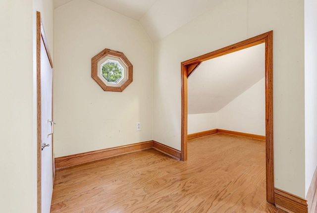 11911 N Wauwatosa ROAD, Mequon, WI 53097