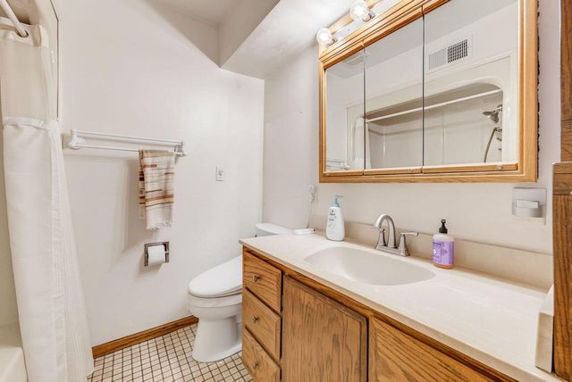 11911 N Wauwatosa ROAD, Mequon, WI 53097