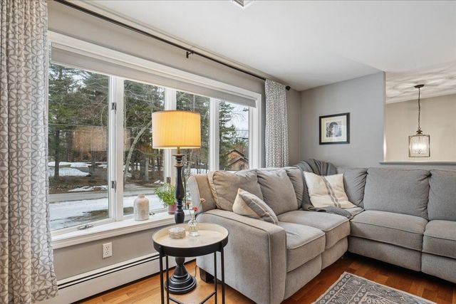 12 Old Gordon Road, Brentwood, NH 03833