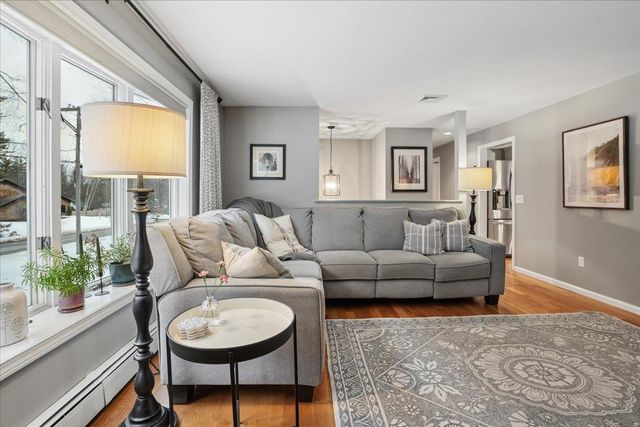 12 Old Gordon Road, Brentwood, NH 03833