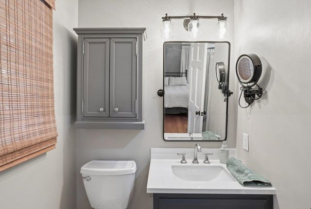 12 Old Gordon Road, Brentwood, NH 03833