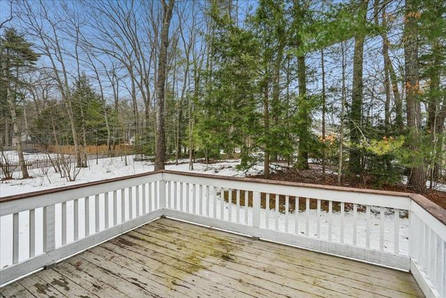 12 Old Gordon Road, Brentwood, NH 03833