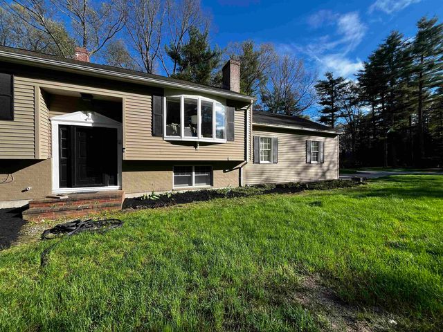12 Old Gordon Road, Brentwood, NH 03833