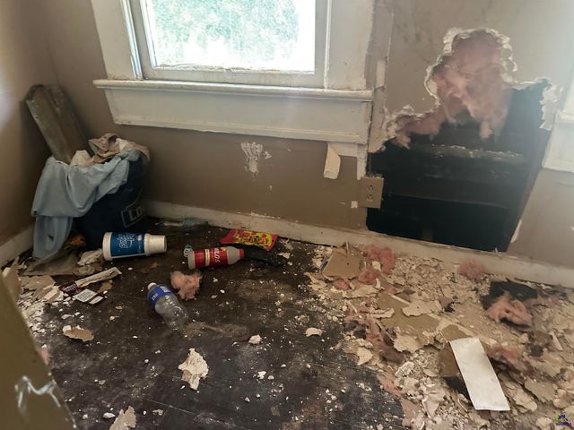 1216 Buena Vista, Macon, GA 31206