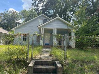 1216 Buena Vista, Macon, GA 31206