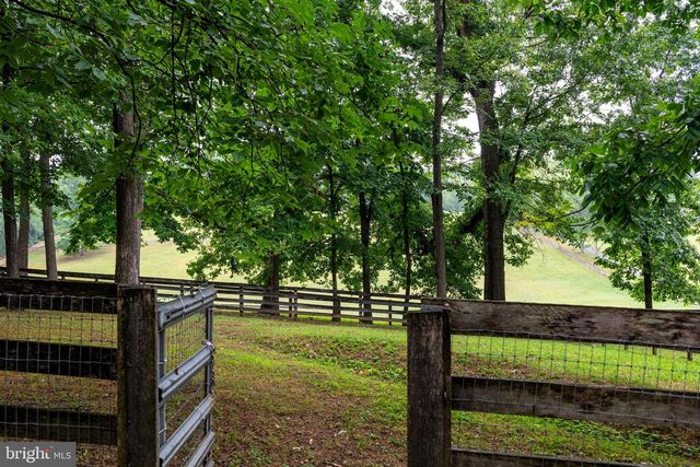 4323 MOUNT ZION RD, Upperco, MD 21155