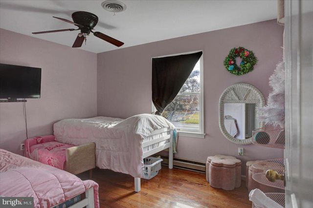 601 KITTATINNY DRIVE, Chambersburg, PA 17202