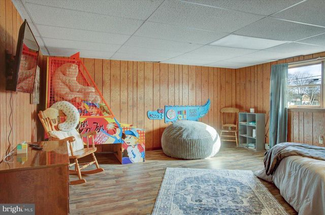 601 KITTATINNY DRIVE, Chambersburg, PA 17202