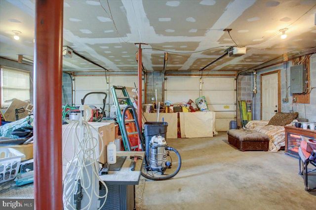 601 KITTATINNY DRIVE, Chambersburg, PA 17202