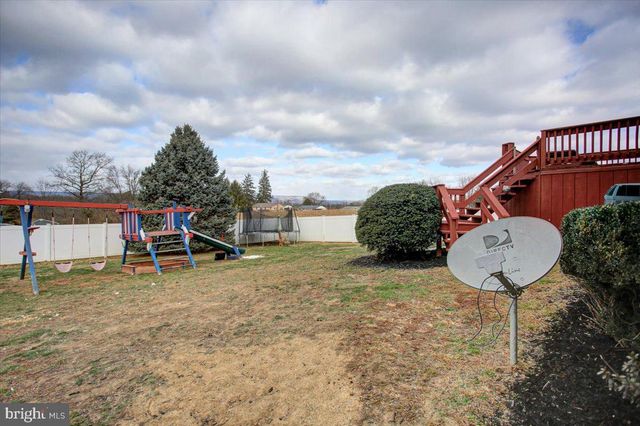 601 KITTATINNY DRIVE, Chambersburg, PA 17202