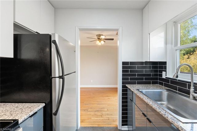 429 Herndon Drive, Winston-salem, NC 27104