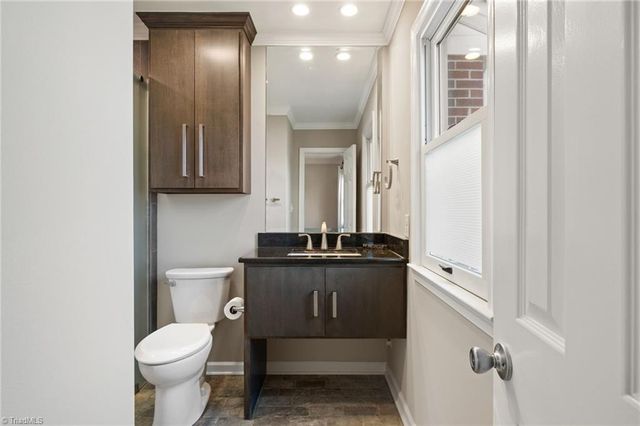 429 Herndon Drive, Winston-salem, NC 27104