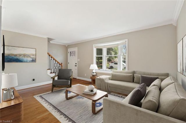 429 Herndon Drive, Winston-salem, NC 27104