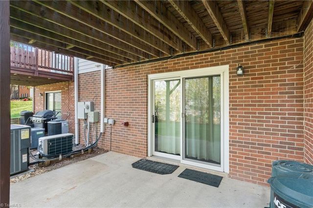 429 Herndon Drive, Winston-salem, NC 27104