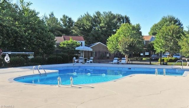 429 Herndon Drive, Winston-salem, NC 27104