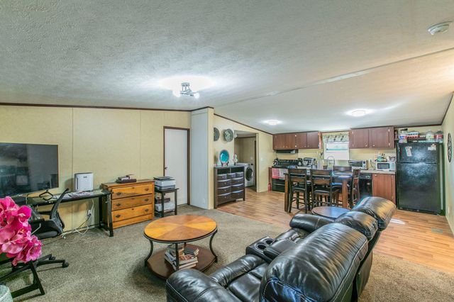 142 Lillie Valley Road, Waco, TX 76705