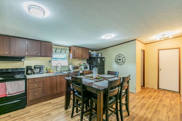 142 Lillie Valley Road, Waco, TX 76705