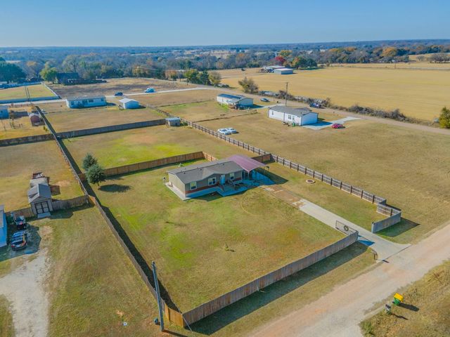 142 Lillie Valley Road, Waco, TX 76705