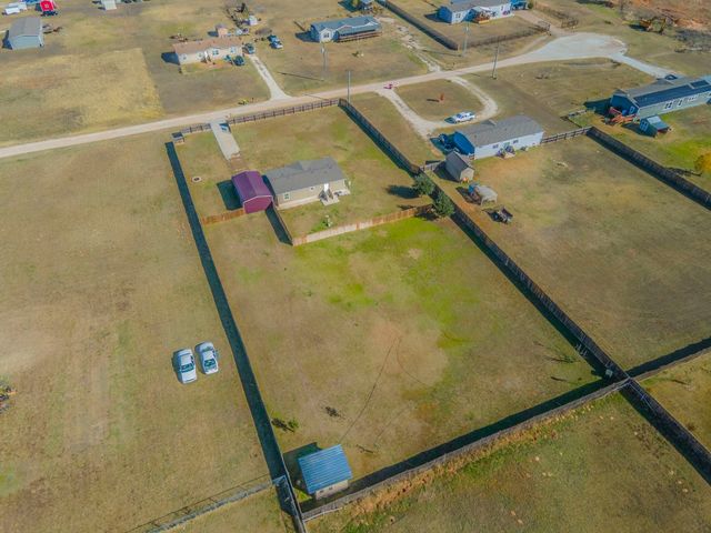 142 Lillie Valley Road, Waco, TX 76705