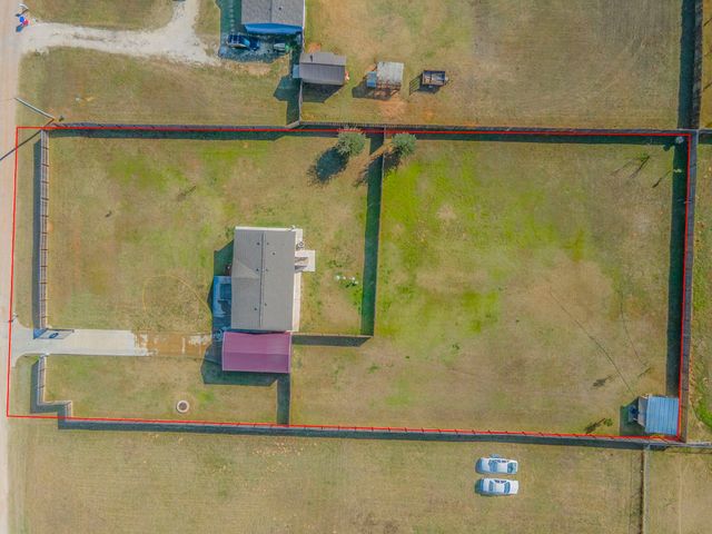 142 Lillie Valley Road, Waco, TX 76705