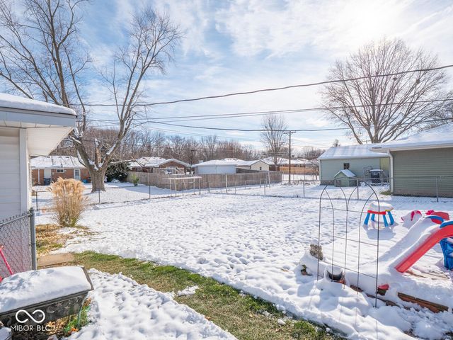 631 Memorial Drive, Beech Grove, IN 46107