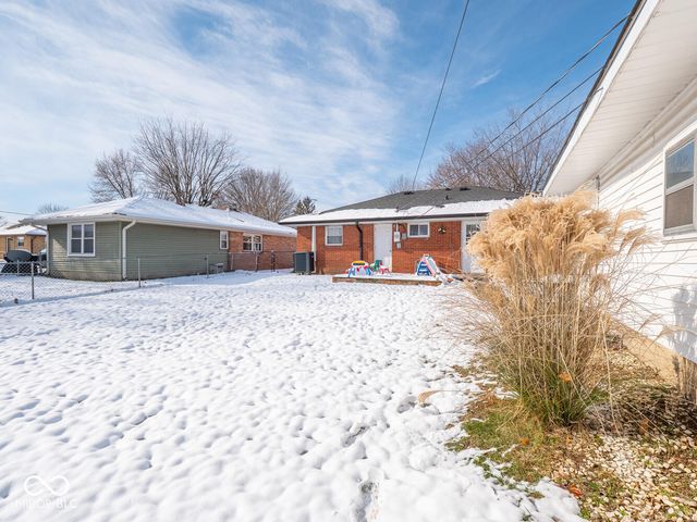 631 Memorial Drive, Beech Grove, IN 46107