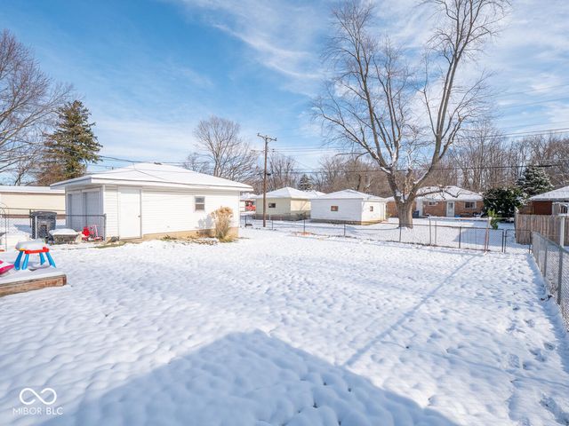 631 Memorial Drive, Beech Grove, IN 46107