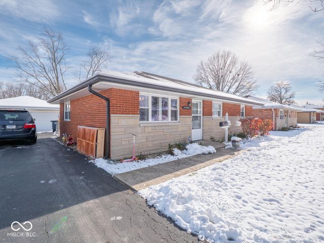 631 Memorial Drive, Beech Grove, IN 46107