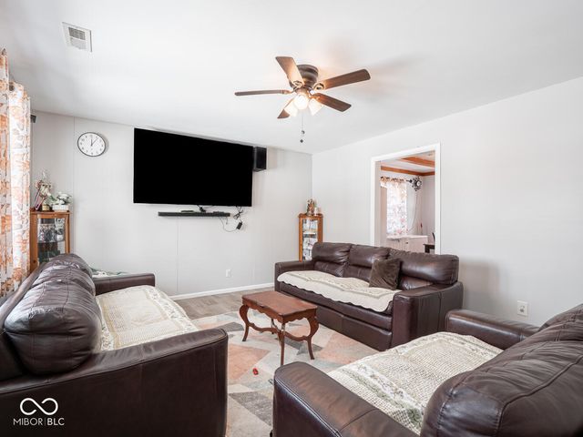 631 Memorial Drive, Beech Grove, IN 46107