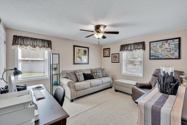 3 Harness Dr, Falmouth, MA 02536
