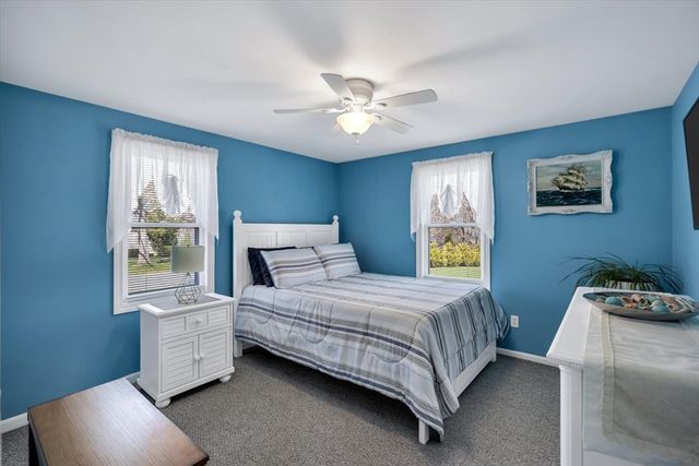 3 Harness Dr, Falmouth, MA 02536