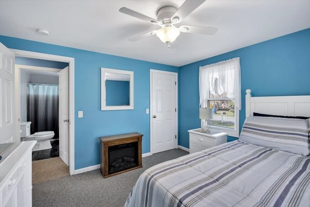 3 Harness Dr, Falmouth, MA 02536