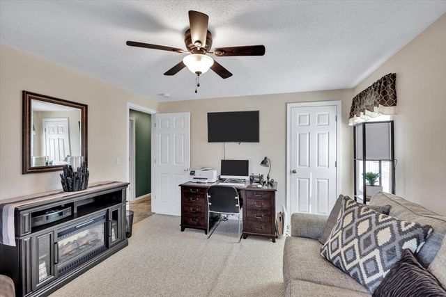 3 Harness Dr, Falmouth, MA 02536