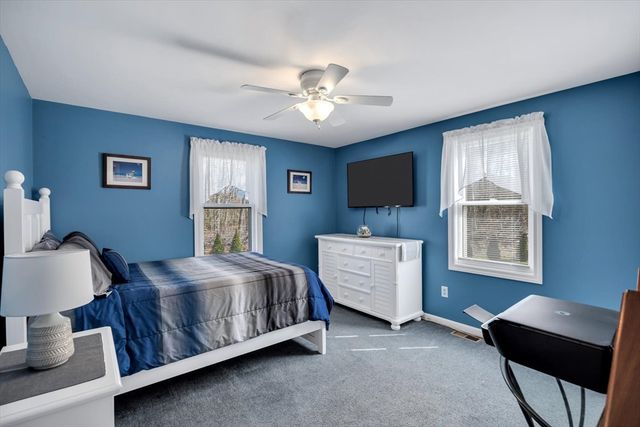 3 Harness Dr, Falmouth, MA 02536