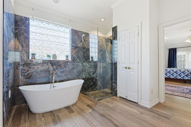 1527 Orchard Park Drive, Houston, TX 77077