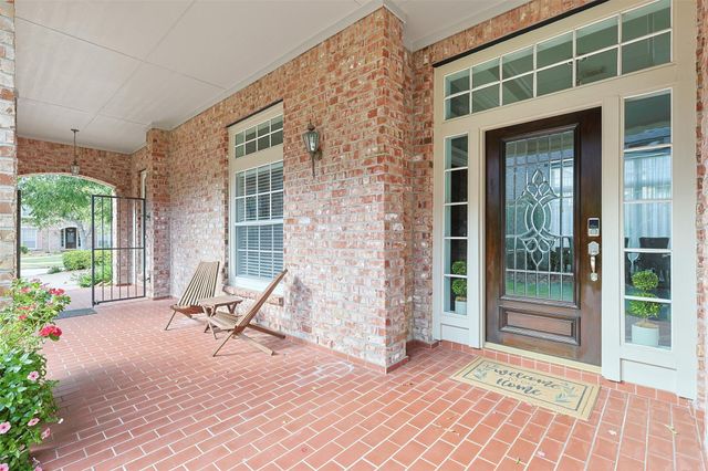 1527 Orchard Park Drive, Houston, TX 77077