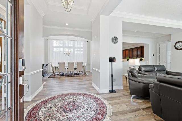 1527 Orchard Park Drive, Houston, TX 77077