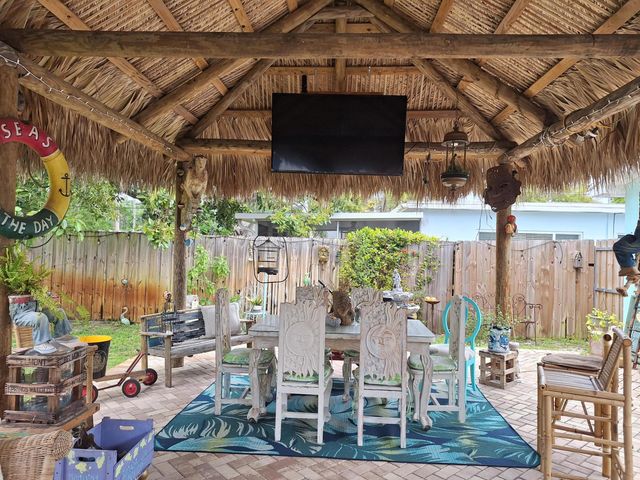 217 SE 2nd Avenue, Boynton Beach, FL 33435