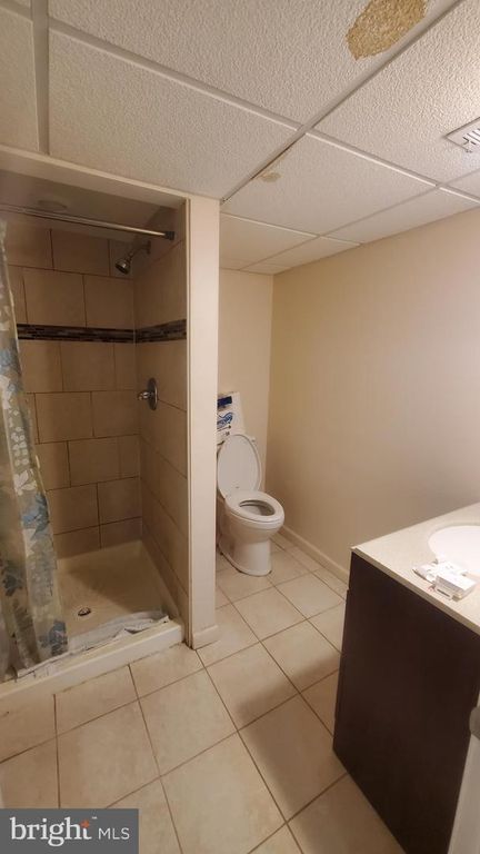 Image 11 of property listing at 3202 GARDEN AVE, Baltimore, MD 21227