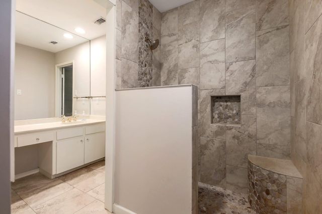 6200 Rain Creek PKWY, Austin, TX 78759
