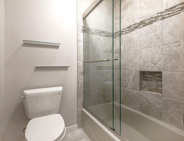 6200 Rain Creek PKWY, Austin, TX 78759