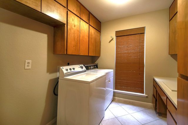 6200 Rain Creek PKWY, Austin, TX 78759